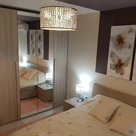 Apartament Perlla Appartement *